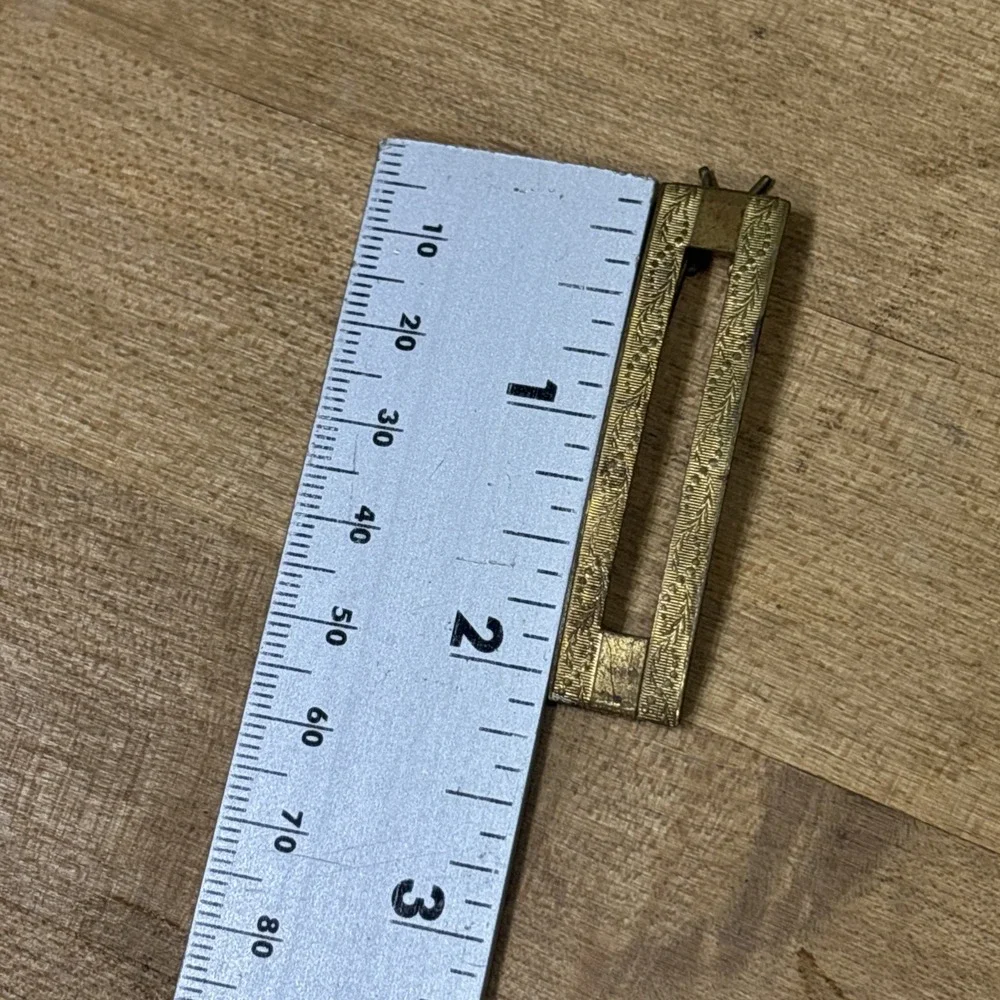Vintage 1960s 1970s Gold Tone Engraved Rectangle Barrette Hair Clip Retro